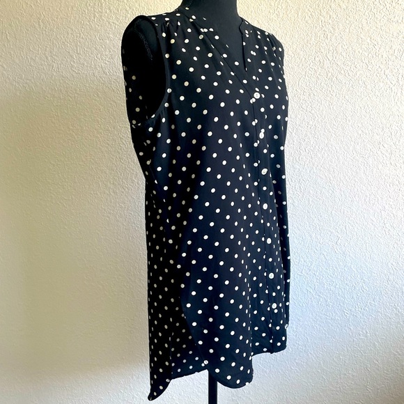 Polkadot Sleeveless Black and White Button Shirt Blouse - Picture 5 of 12